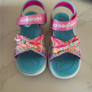 Skechers Kids' Pink Tie-Dye Sandals size 4 NWT AND ORIGINAL BOX